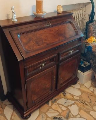 mobile in legno segretaire