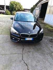 BMW 216d automatica