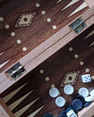 Backgammon da viaggio in legno