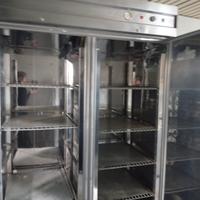 frigorifero in acciaio inox