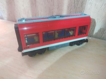 LEGO TRENO 7938 VAGONE CENTRALE
