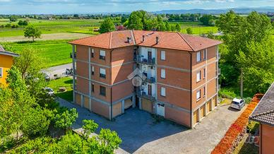 3 LOCALI A REGGIO NELL'EMILIA