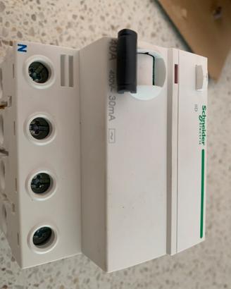Magnetotermico da 40A