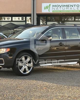 VOLVO XC70 D4 AWD Geartronic Momentum