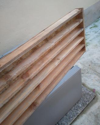 manufatti/ bacheche in legno grezzo