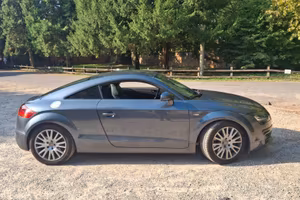 AUDI TT 3.2 S-Line 