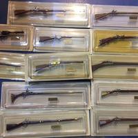Stock armi storiche Hachette in miniatura