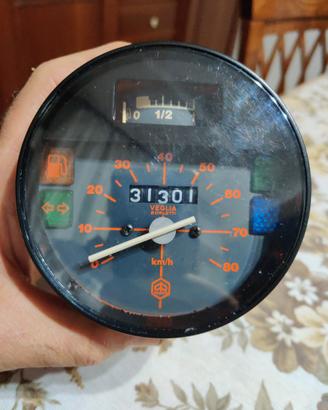 contachilometri originale  per Piaggio vespa