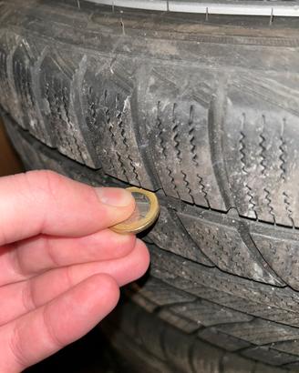 Cerchi Lega R16 + gomme 4 stagioni Novembre 2024