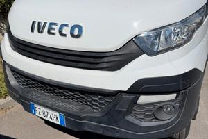 Iveco Daily isotermico con cassa frigo 