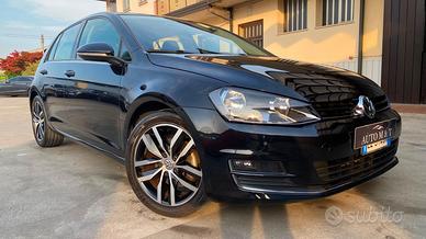 Volkswagen Golf 1.6 TDI 110 CV 5p. Highline BlueMo