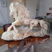 Scultura in onice di grande pregio e dimensioni