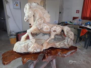 Scultura in onice di grande pregio e dimensioni