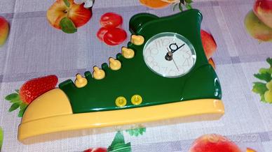 Orologio a forma di Sneakers vintage 
