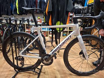 Megamo pulse 04 SLR 2026
