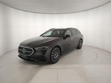 Mercedes-Benz Classe E E SW 220 d AMG Line Ad...