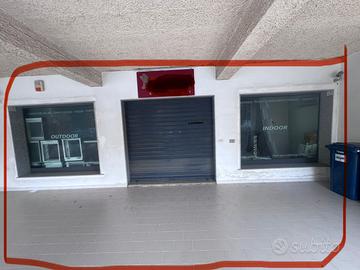 Negozio locale commerciale SORTINO (SR)