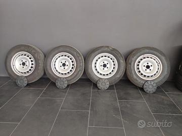 cerchi 16 vw crafter 2020 gomme 205/75-16