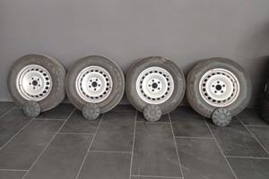 cerchi 16 vw crafter 2020 gomme 205/75-16