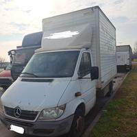 MERCEDES SPRINTER CON SPONDA