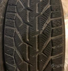 Gomme 205/60/r16