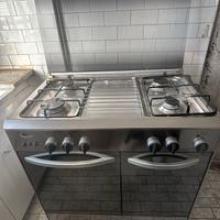 Cucina 4 Fuochi Inox con 2 Forni