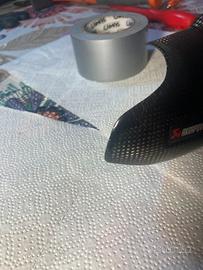 Akrapovic protezione fibra carb scarico bmw gs1200