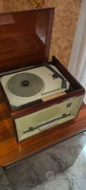 Radio giradischi vintage Phonola 698-R anni 60