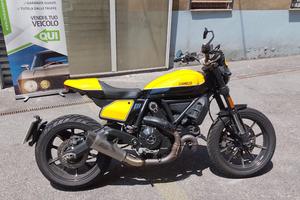 DUCATI Scrambler 800 Full Throttle