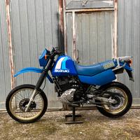 Suzuki DR600 1989 pronto all’uso perfetto