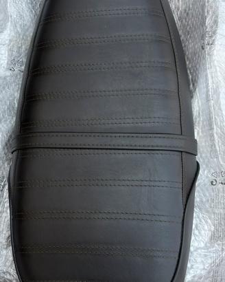 Sella Triumph Bonneville T100
