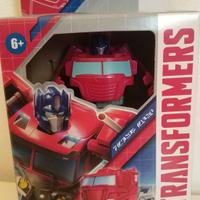 TRANSFORMERS OPTIMUS PRIME 