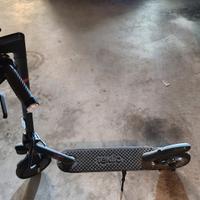 monopattino elettrico TEKLIO