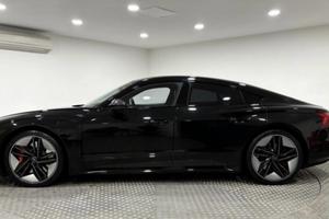 Audi E-tron GT RS quattro - 600 CV