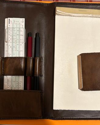 Regolo Calcolatore con Custodia