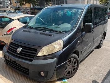 Fiat Scudo 9 posti trasporto persone
