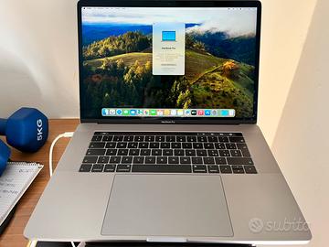 Apple MacBook Pro 15" (Late 2018)