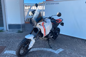 Ducati DesertX - 2022 - N 100