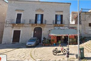 Immobile commerciale piazza G. Bovio 34