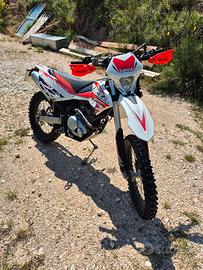 Beta 125 4t 
