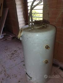 Scaldabagno Elettrico Boiler ad Accumulo Verticale