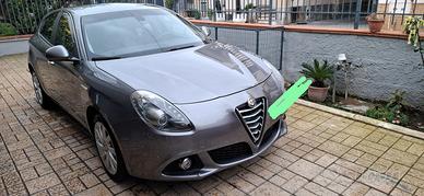 GPL 2015 Alfa Romeo Giulietta 1.4 Turbo 120 CV GPL