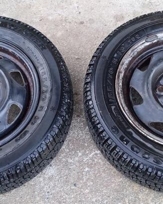 Pneumatici invernali FIRESTONE e cerchi 155 70 R13