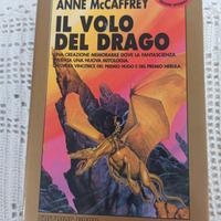 anne mccaffrey il volo del drago cosmo nord