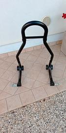 Cavalletto posteriore per moto