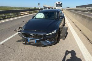 Volvo V60 2.0 Diesel 150 CV Inscription - Incident