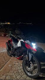 Moto Sym NH-T 125 2023