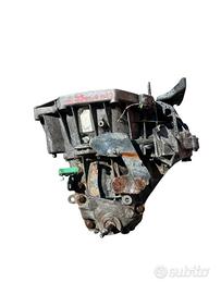 Cambio renaull clio III serie 1500 dci 2006/2012 8