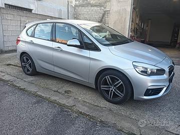 Bmw 2er Active Tourer 218d Active Tourer Luxury