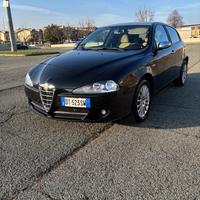 Alfa Romeo 147 1.9 JTD. 120CV